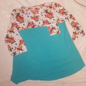 Floral and aqua plus 3x top boutique style